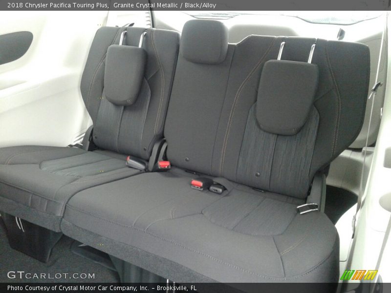 Granite Crystal Metallic / Black/Alloy 2018 Chrysler Pacifica Touring Plus