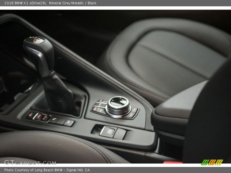 Mineral Grey Metallic / Black 2018 BMW X1 xDrive28i