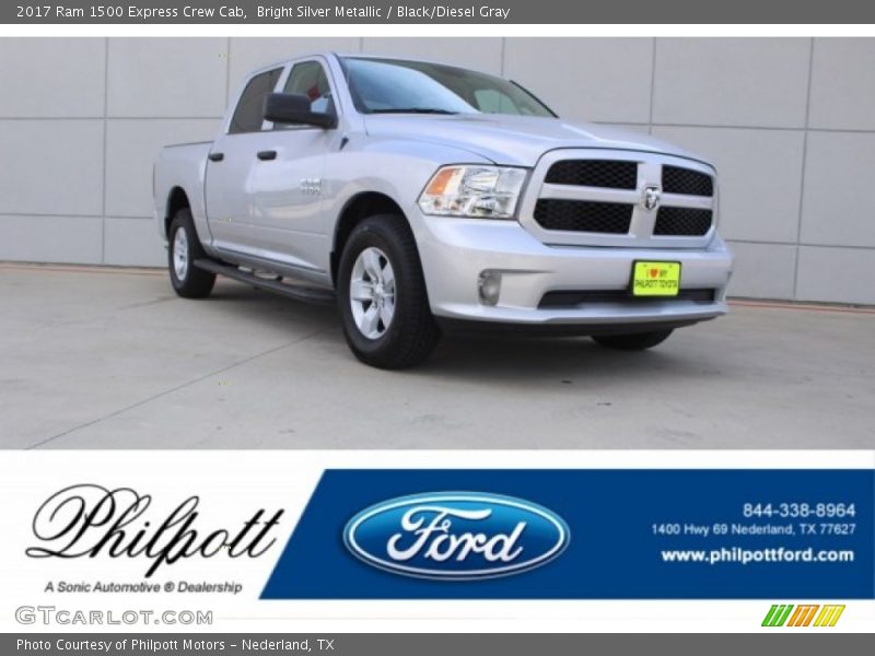 Bright Silver Metallic / Black/Diesel Gray 2017 Ram 1500 Express Crew Cab