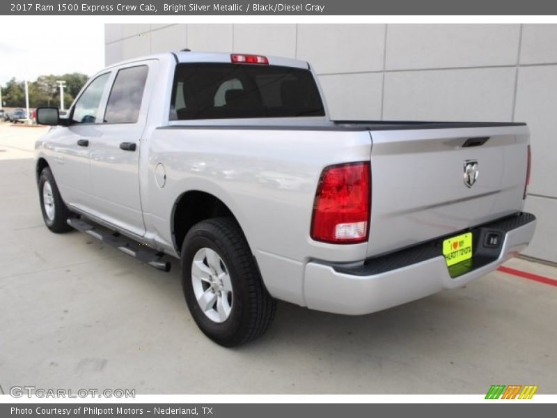 Bright Silver Metallic / Black/Diesel Gray 2017 Ram 1500 Express Crew Cab