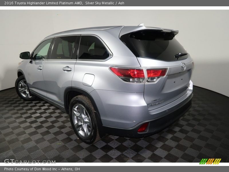 Silver Sky Metallic / Ash 2016 Toyota Highlander Limited Platinum AWD