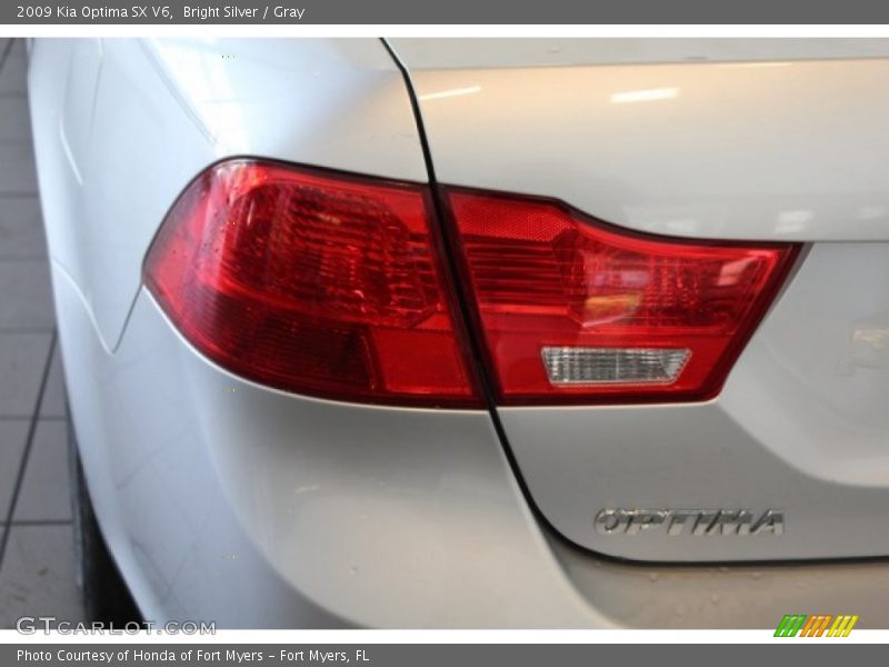 Bright Silver / Gray 2009 Kia Optima SX V6