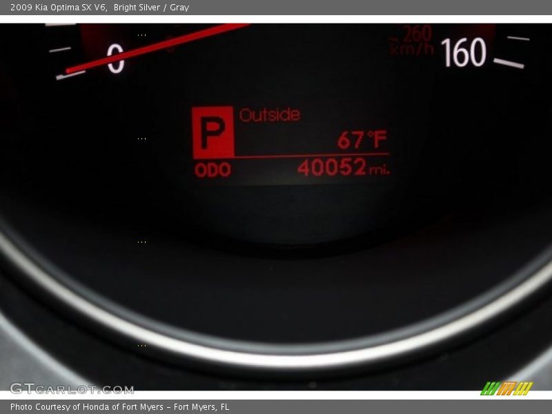 Bright Silver / Gray 2009 Kia Optima SX V6