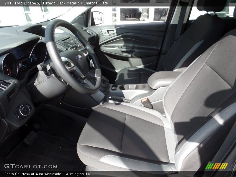 Tuxedo Black Metallic / Charcoal Black 2015 Ford Escape S