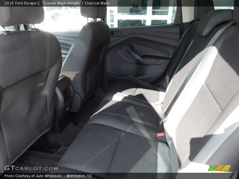 Tuxedo Black Metallic / Charcoal Black 2015 Ford Escape S