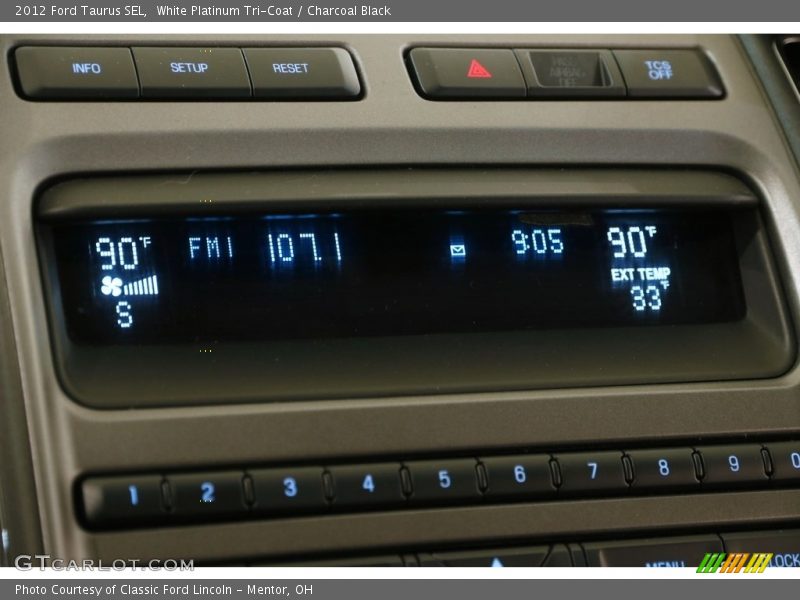White Platinum Tri-Coat / Charcoal Black 2012 Ford Taurus SEL