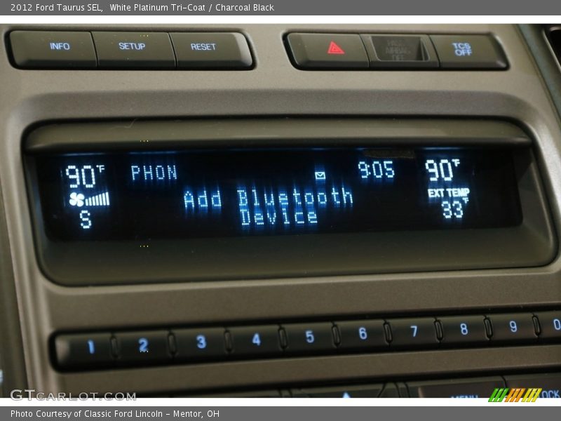 White Platinum Tri-Coat / Charcoal Black 2012 Ford Taurus SEL