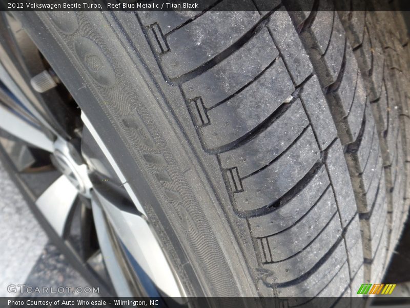 Reef Blue Metallic / Titan Black 2012 Volkswagen Beetle Turbo