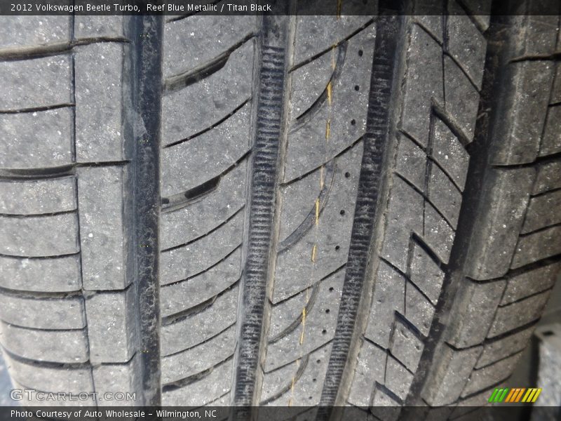 Reef Blue Metallic / Titan Black 2012 Volkswagen Beetle Turbo