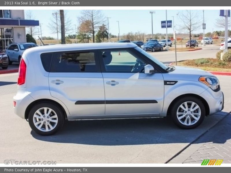 Bright Silver / Black Cloth 2013 Kia Soul 1.6