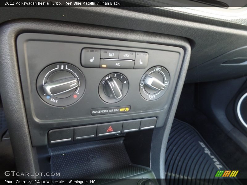Reef Blue Metallic / Titan Black 2012 Volkswagen Beetle Turbo