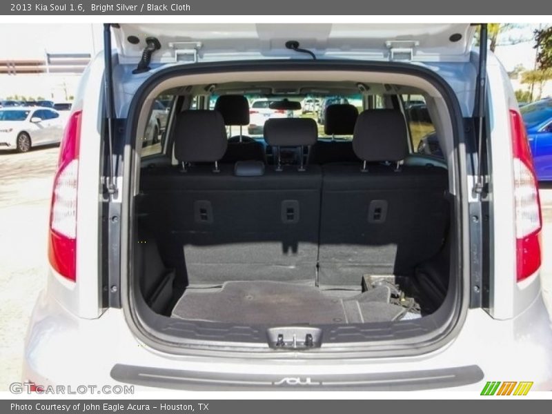 Bright Silver / Black Cloth 2013 Kia Soul 1.6