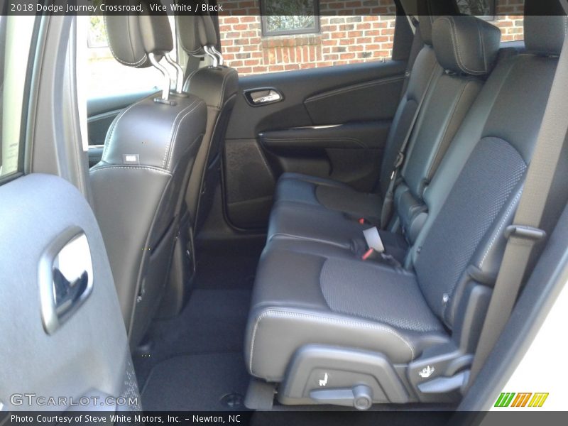 Vice White / Black 2018 Dodge Journey Crossroad