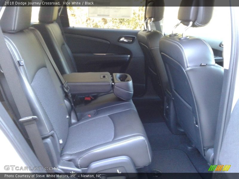 Vice White / Black 2018 Dodge Journey Crossroad