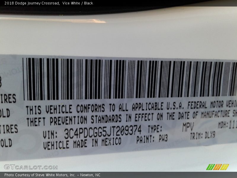 Vice White / Black 2018 Dodge Journey Crossroad