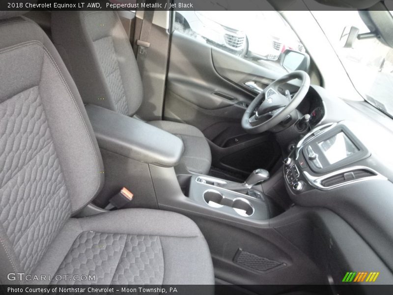 Pepperdust Metallic / Jet Black 2018 Chevrolet Equinox LT AWD