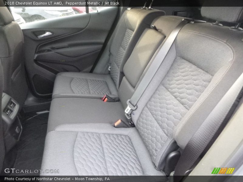 Pepperdust Metallic / Jet Black 2018 Chevrolet Equinox LT AWD