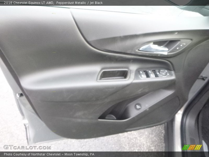 Pepperdust Metallic / Jet Black 2018 Chevrolet Equinox LT AWD