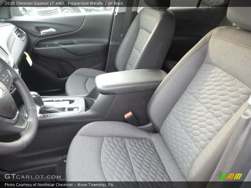 Pepperdust Metallic / Jet Black 2018 Chevrolet Equinox LT AWD