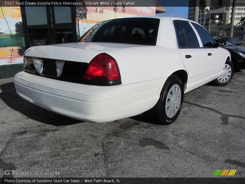 Vibrant White / Light Camel 2007 Ford Crown Victoria Police Interceptor