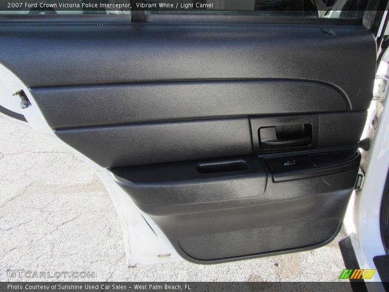 Vibrant White / Light Camel 2007 Ford Crown Victoria Police Interceptor