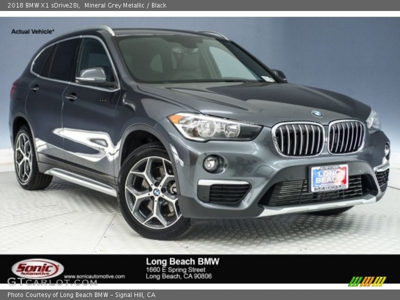 Mineral Grey Metallic / Black 2018 BMW X1 sDrive28i