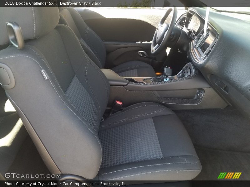 Destroyer Gray / Black 2018 Dodge Challenger SXT