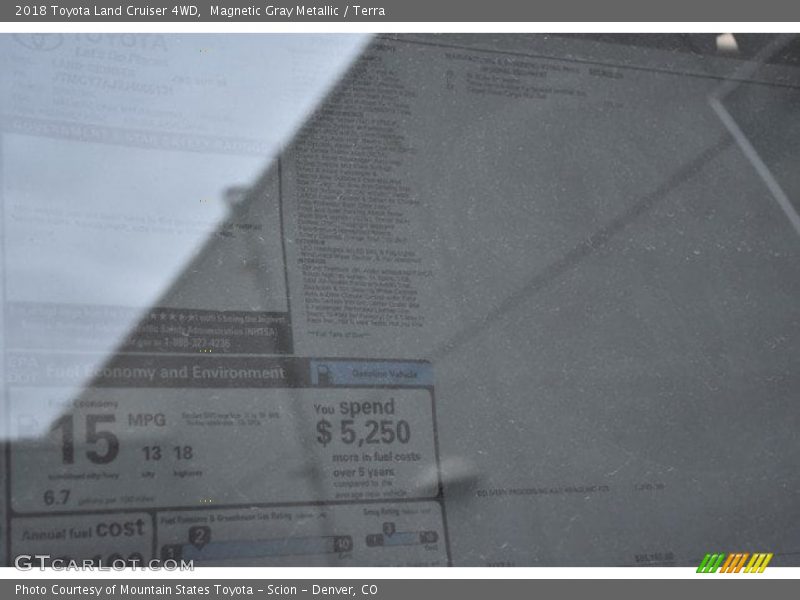 Magnetic Gray Metallic / Terra 2018 Toyota Land Cruiser 4WD