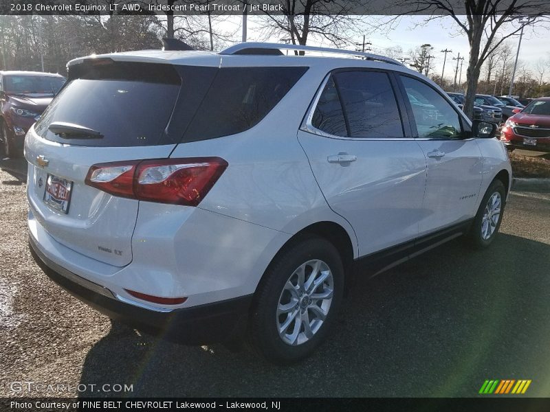 Iridescent Pearl Tricoat / Jet Black 2018 Chevrolet Equinox LT AWD