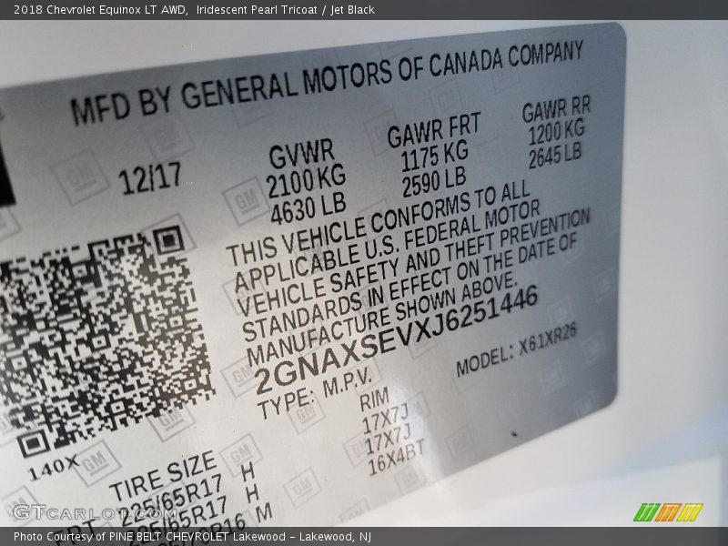 Iridescent Pearl Tricoat / Jet Black 2018 Chevrolet Equinox LT AWD