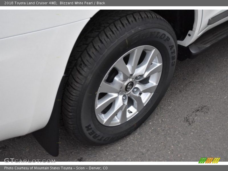 Blizzard White Pearl / Black 2018 Toyota Land Cruiser 4WD