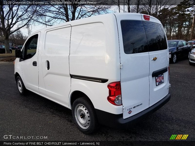 Designer White / Medium Pewter 2018 Chevrolet City Express LS