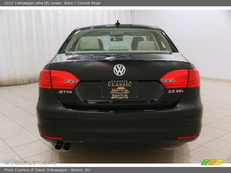 Black / Cornsilk Beige 2012 Volkswagen Jetta SEL Sedan