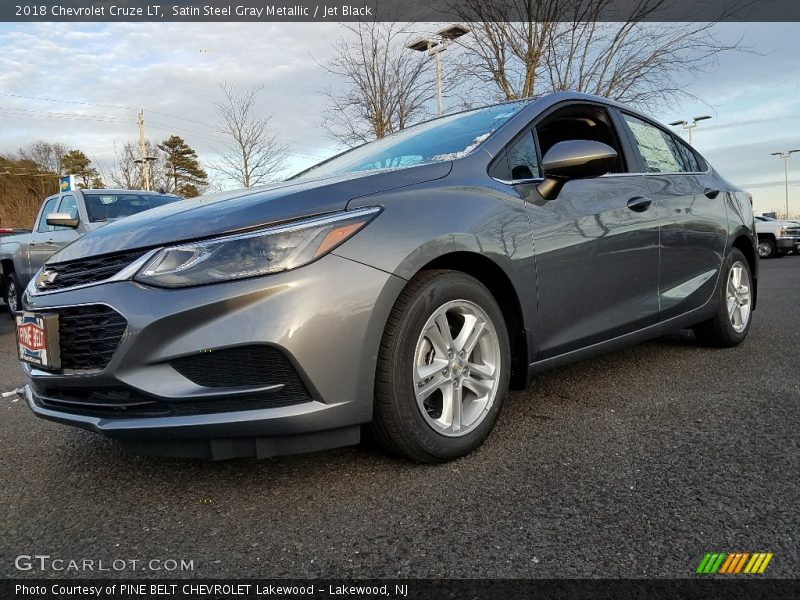 Satin Steel Gray Metallic / Jet Black 2018 Chevrolet Cruze LT