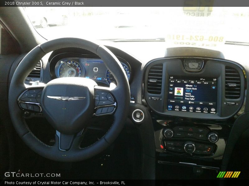 Ceramic Grey / Black 2018 Chrysler 300 S