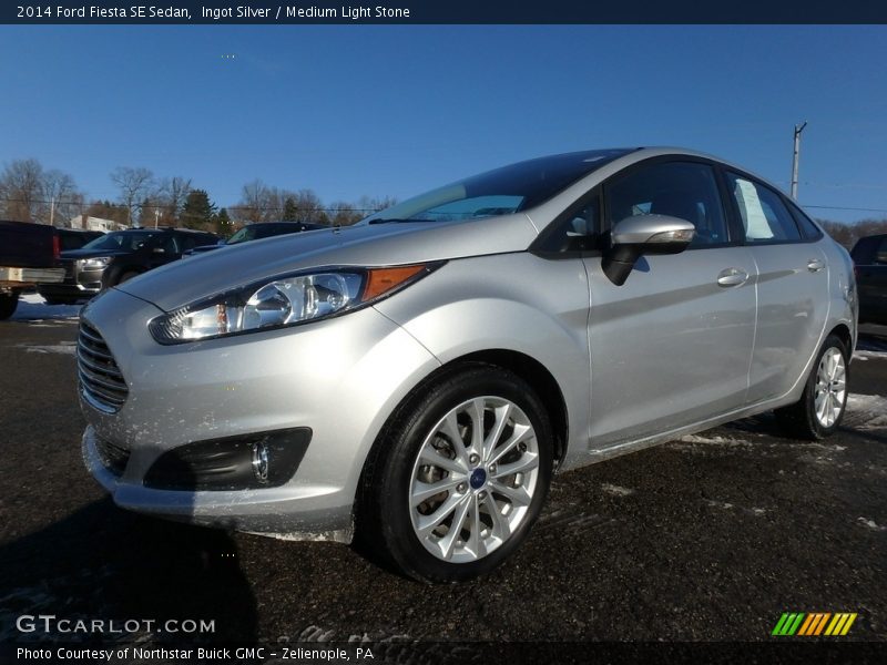 Ingot Silver / Medium Light Stone 2014 Ford Fiesta SE Sedan