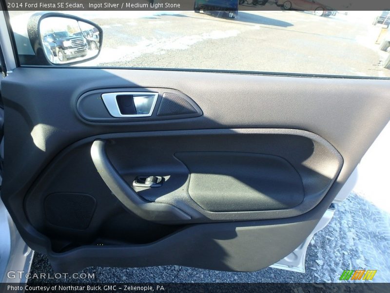 Ingot Silver / Medium Light Stone 2014 Ford Fiesta SE Sedan