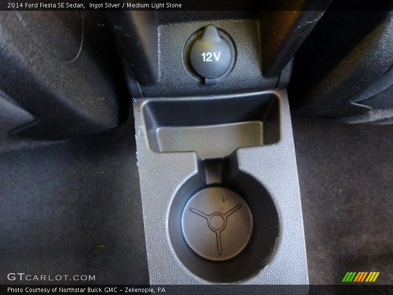 Ingot Silver / Medium Light Stone 2014 Ford Fiesta SE Sedan