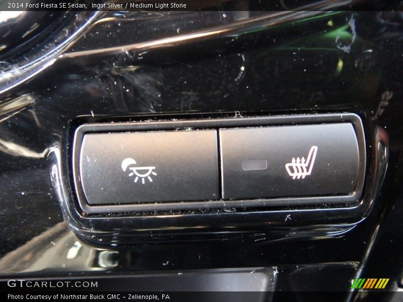 Ingot Silver / Medium Light Stone 2014 Ford Fiesta SE Sedan