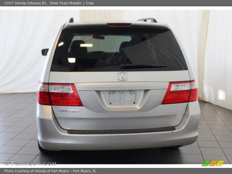 Silver Pearl Metallic / Gray 2007 Honda Odyssey EX