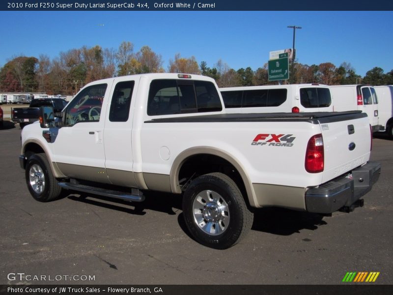 Oxford White / Camel 2010 Ford F250 Super Duty Lariat SuperCab 4x4
