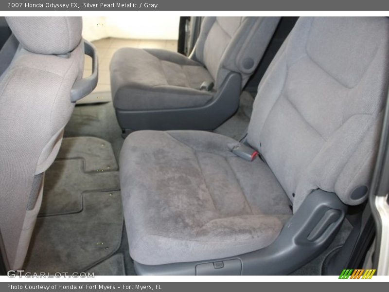 Silver Pearl Metallic / Gray 2007 Honda Odyssey EX