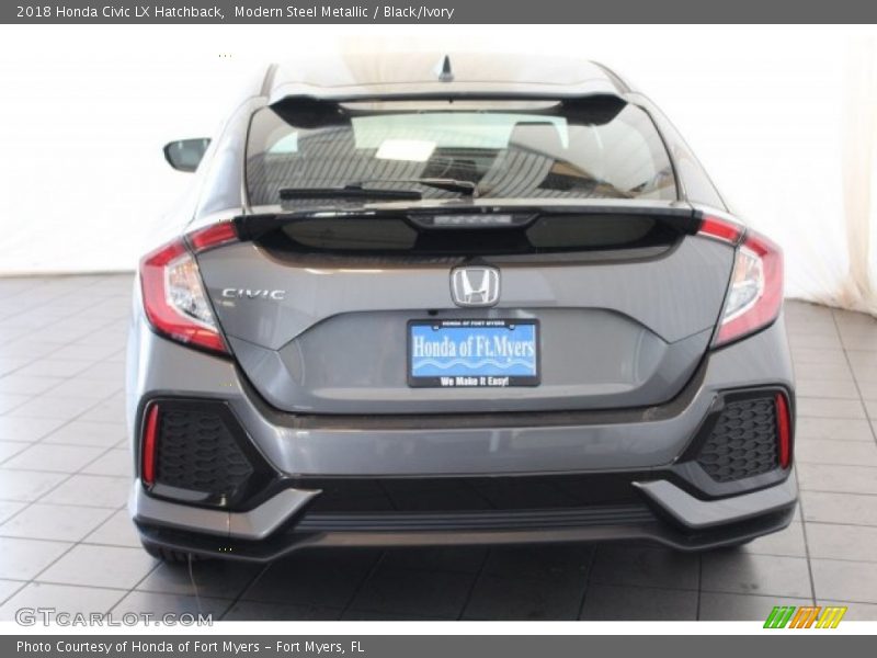 Modern Steel Metallic / Black/Ivory 2018 Honda Civic LX Hatchback
