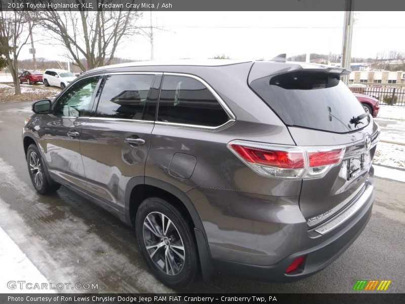 Predawn Gray Mica / Ash 2016 Toyota Highlander XLE