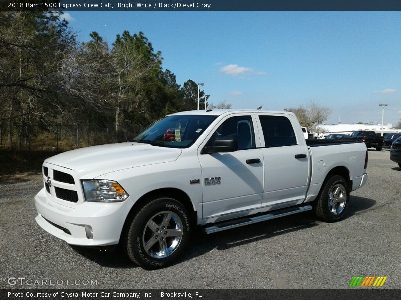 Bright White / Black/Diesel Gray 2018 Ram 1500 Express Crew Cab