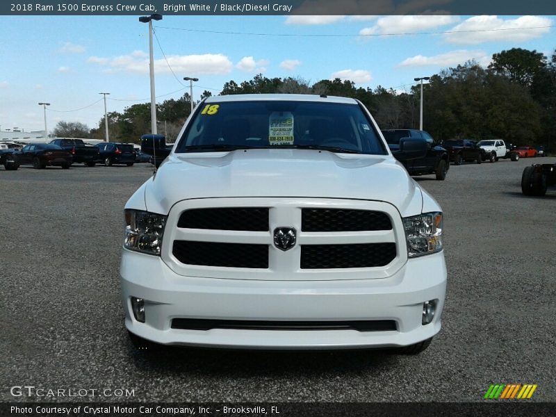 Bright White / Black/Diesel Gray 2018 Ram 1500 Express Crew Cab