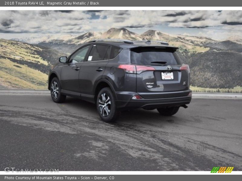Magnetic Gray Metallic / Black 2018 Toyota RAV4 LE
