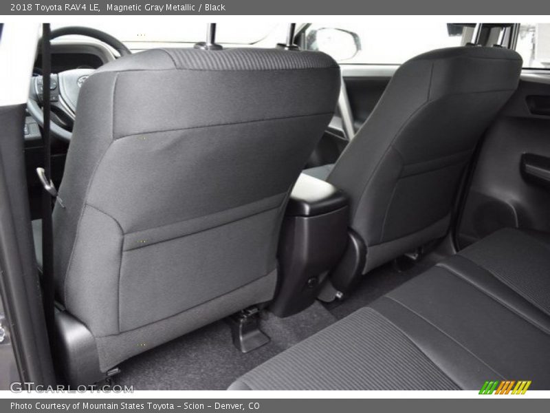 Magnetic Gray Metallic / Black 2018 Toyota RAV4 LE