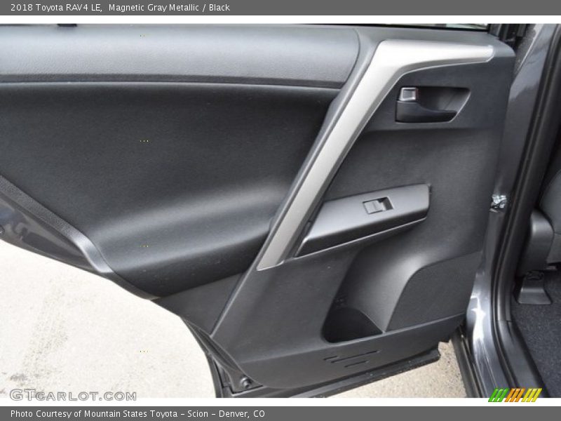 Magnetic Gray Metallic / Black 2018 Toyota RAV4 LE