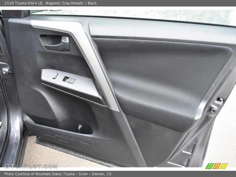 Magnetic Gray Metallic / Black 2018 Toyota RAV4 LE